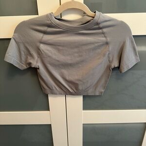 Grey seamless crop top